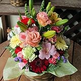 季節のお花おまかせアレンジメントO(カラフル)「誕生日」「お祝い」「花の産地千葉県館山から発送」