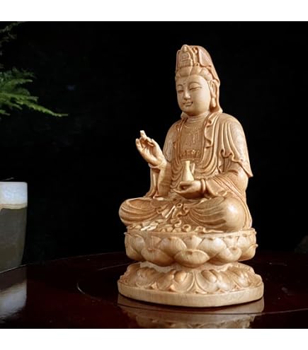 Amazon｜乗龍観音立像 龍と観音 匠の木彫り黄楊木製 (17cm×7cm×6cm