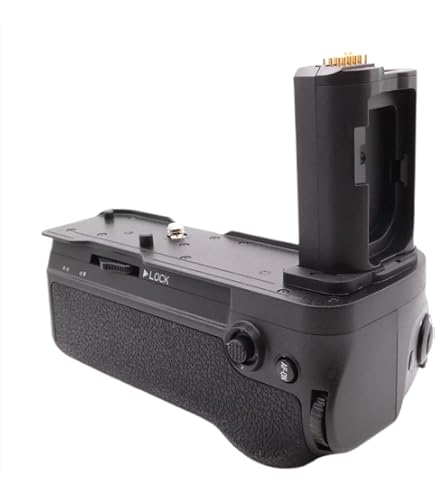 【写真と説明文必読】Nikon Z5 ボディ、バッテリーグリップなど 写真と説明文必読】Nikon Z5 ボディ、バッテリーグリップなど