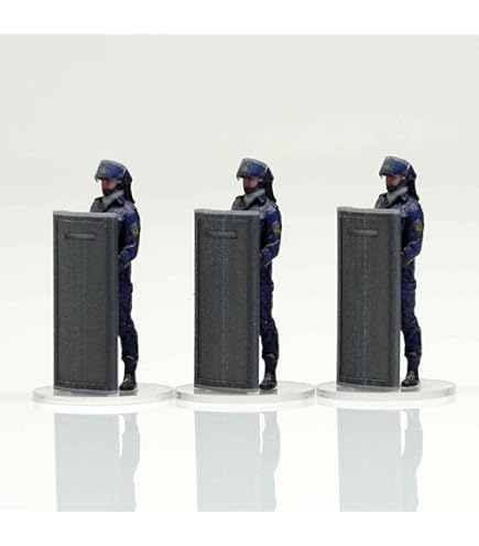 Amazon.co.jp: HS018-00002 figreal 日本警察官 1/18 高精細フィギュア