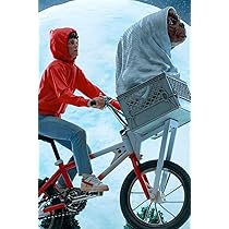Amazon.co.jp: Iron Studios 1:10 E.T. and Elliot - Art Scale