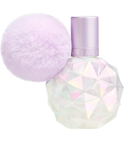 Amazon | アリアナ グランデ ARIANA GRANDE ゴッド イズ ア ウーマン