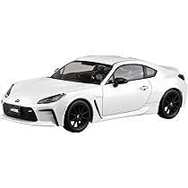 1/32トヨタGR86プラモデル青島文化教材社白色　完成品ミニカー中古品 1/32トヨタGR86プラモデル青島文化教材社白色 完成品ミニカー