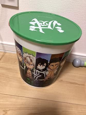 Amazon 鬼滅の刃 お菓子入りバケツ クリスマス包装 アニメ 萌えグッズ 通販