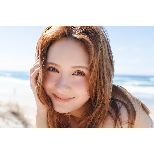 Amazon.co.jp: 仁村紗和1st写真集「燦爛」 : 仁村紗和: Japanese Books