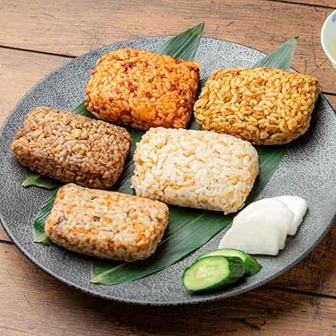 【未開封箱】水も火もいらない非常食　キャンプ　アウトドアおにぎり50個入り箱売り 水も火もいらない非常食おにぎり50個入り箱売りです 未開封