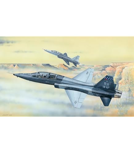 Amazon | トランペッター 1/48 アメリカ空軍 T-38C タロン プラモデル