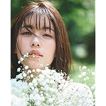 Amazon.co.jp: 小芝風花カレンダー2026「Flower」 : 小芝風花: 本