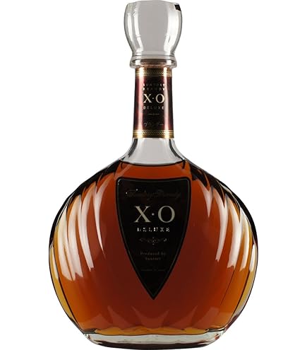 Amazon.co.jp: サントリーブランデーXOデラックス 700ml 専用箱入り