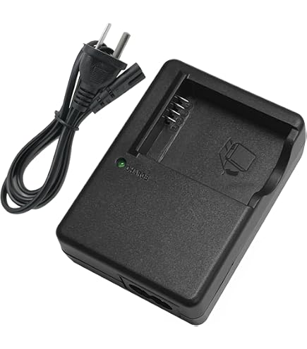 Chargeur De Batterie Triple MAXCAM Power – GoPro HERO8/7/6/5 Black – Compact, Recharge Rapide 3 A – Protection IC – Câble USB-C Inclus
