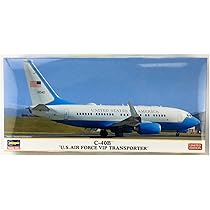 ぽ*ん様 737-700 1/200 c-40b インフライト　エアフォース USA - Air Force C-40B (737-700 BBJ) 02-0042 white fuselage