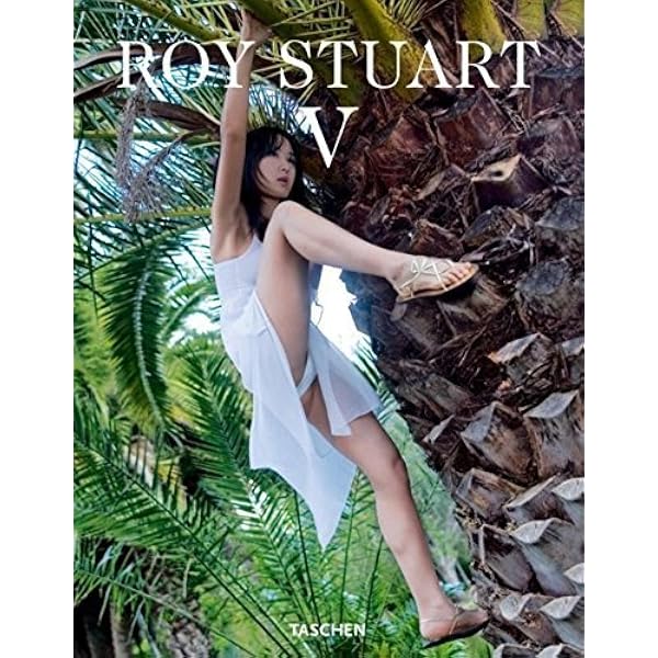 Amazon.co.jp: Roy Stuart (2) (タッシェン・フォト・シリーズ) : ロイ