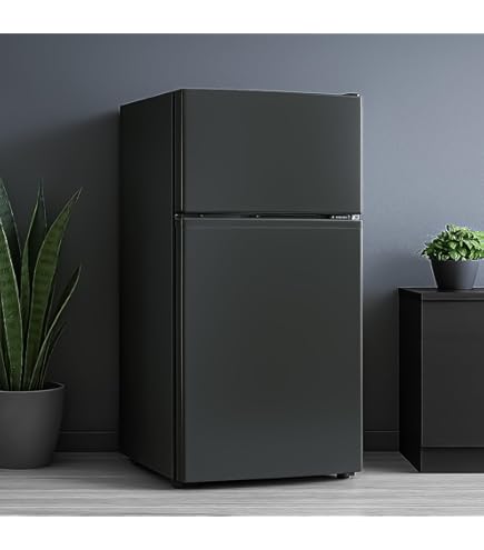 30日迄！送料無料★三菱　ラウンドカット　２ドア冷蔵庫　【MR-P15Z】 Amazon.co.jp: 三菱 2ドア冷蔵庫（146L） MR-P15Z-B サファイア