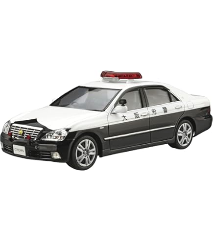 Amazon | 青島文化教材社 1/24 塗装済パトロールカー No.03 18クラウン