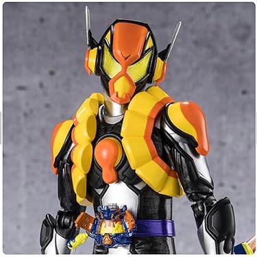 仮面ライダー 装飾的な金色の馬のフィギュア 仮面ライダー 装飾的な金色の馬のフィギュア 仮面ライダー 装飾