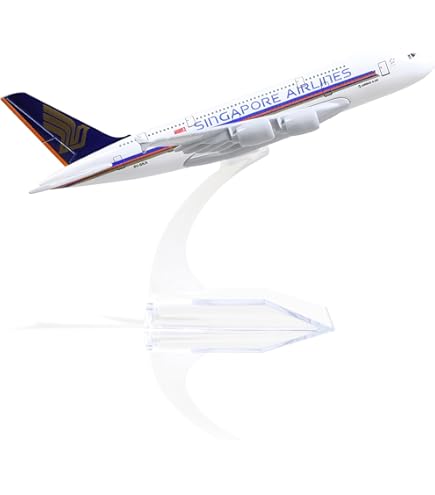 Amazon | ジャルックス 1/200 777-300ER JAPAN AIRLINES JA738J