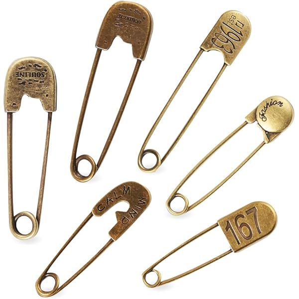 Amazon.co.jp: 真鍮 セーフティピン キーホルダー（ゴールド