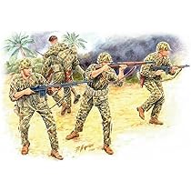 Amazon | マスターボックス 1/35 アメリカ海兵隊 タラワ戦 狙撃シーン