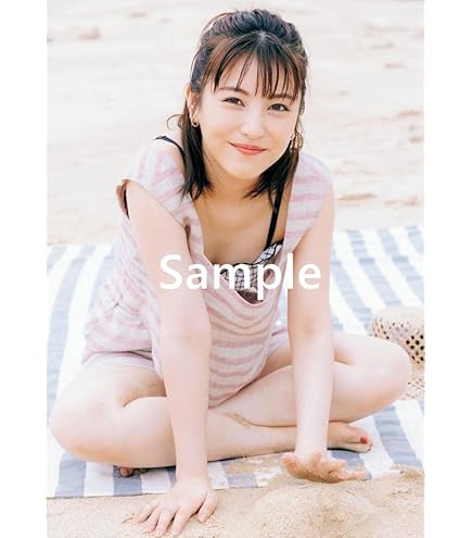 浜辺美波さん　アクリルスタンド ビキニ　水着 浜辺美波 アクリルスタンド ビキニ 水着 - メルカリ