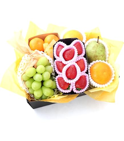 1⃣2️⃣ 山梨県産 美和姫 大房7房 箱込み5.7キロ 最新品種・限定生産】 高級ぶどう 美和姫 父はシャインマスカットです