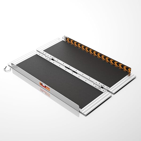 shom アルミ製スロープ 121cm×77cm shom アルミ製スロープ 121cm×77cm 5ft-a-sub.jpg