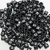 gresorth 800個ブラックキューブアクリル文字ビーズホワイトアルファベットDIYハンドメイドブレスレット、ネックレス、キーチェーン6 x 6 mm