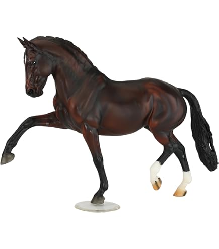 Amazon.co.jp: Breyer 伝統的な1：9スケールモデルの馬| WINX