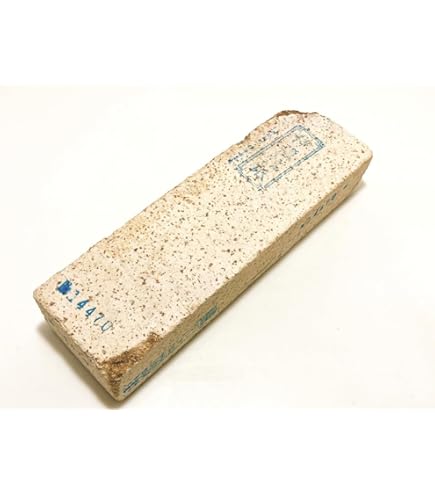 Amazon.co.jp: 天然砥石 伊豫銘砥唐川村山産小赤星二十四切 #59 /2,469