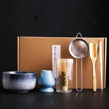 お得 茶道セット 蒔絵盆 蒔絵棗 煤竹茶杓 茶筅 萩茶碗 五点(A582) 茶道具 輪島塗 蒔絵師 一后一兆監修 萩棗 共箱 V R5117の通販 by