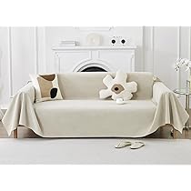 四年前に買ったソファーです。ちゃんとカバー捨てますので汚れはあんまりありません。 四年前に買ったソファーです。ちゃんとカバー捨てますので汚れは