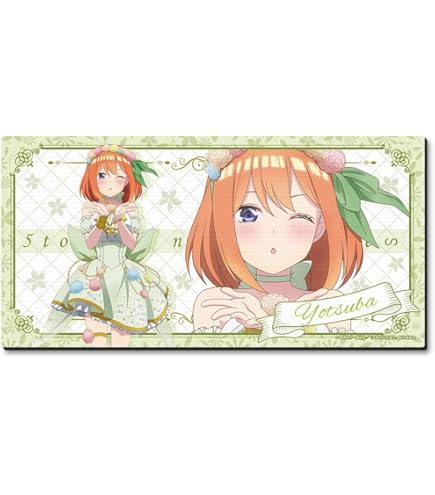 Amazon | 五等分の花嫁* B2タペストリー ナイトドレスver. 中野