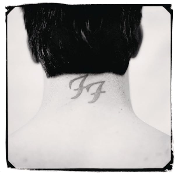 Amazon.co.jp: フー・ファイターズ(紙ジャケット仕様): ミュージック