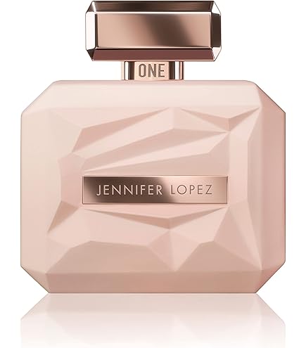 ジェニファーロペス 香水 女性用 ラブ アンド グラマー EDP・SP 15ml LOVE AND GLAMOUR JENNIFER LOPEZ Amazon | 【ジェニファーロペス】ラブ アンド グラマー EDP・SP 15ml