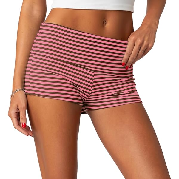 Pantaloncini ripiegati con borchie a va bassa Y2K da donna