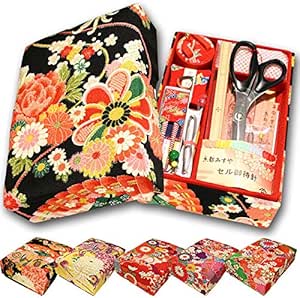 Amazon Co Jp 裁縫道具が一通り揃った 日本製の美しいお裁縫セット ギフトに最適 ソーイングセット お裁縫セット 裁縫揃い 14点セットお裁縫道具 お裁縫箱 日本製 和風 和雑貨 紫 ホビー