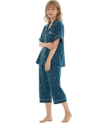 Amazon.co.jp: ANA ファーストクラス アメニティセット パジャマと