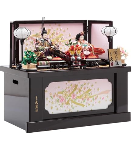 ⭐お雛様⭐　親王飾り　収納箱飾り　　　桐箱　コンパクト 愛らしさを、つめこんで。」 桐箱にはめ込まれた雛段に、 お人形を