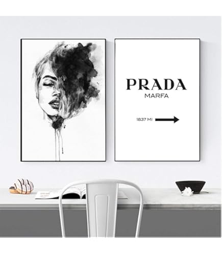 Amazon.co.jp: 絵画 ブランド キャンバスアート「ピンク ブック