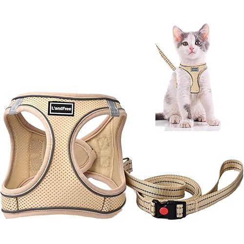 L'andFree 猫 猫用 ハーネス リード 4重ロック 抜けない リード付きハーネス 小型犬 犬 ねこ ネコ 子猫 散歩 お出かけ 夜反射 ソフト胸あて 軽量 装着簡単 サイズ調節可 通気 メッシュ(XS ベージュ)