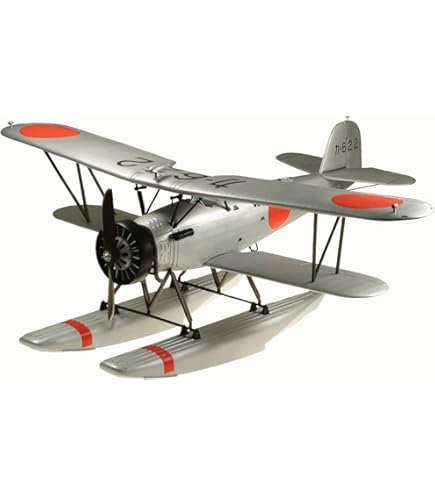 【激レア・未組み立て】童友社 1/32　陸上式　赤とんぼ 終戦50周年限定発売 童友社：1/32「旧日本海軍 九三式中間練習機“赤とんぼ”」