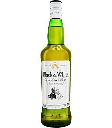 Amazon.co.jp: VAT69 40° 700ml Blended Scotch Whiskey : Food