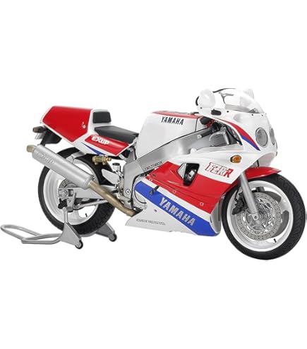 Amazon | タミヤ 1/12 オートバイシリーズ No.117 ヤマハ YZR-M1 2009