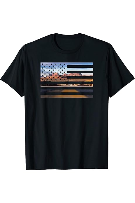 Amazon | NASAケネディ宇宙センタースペースシャトルワームロゴ