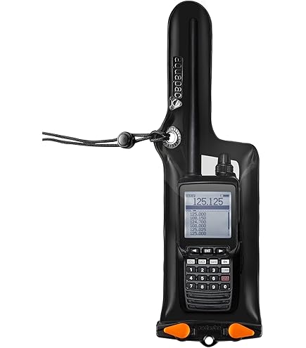 Standard Horizon HX320 Handheld VHF 6W, Bluetooth, USB Charge
