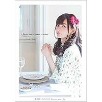 Amazon.co.jp: 諏訪ななか1st写真集 7ct -Nanacarat- : 諏訪 ななか: 本