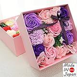 Made in japan　BIOフレグランスソープフラワー　窓付きスクエアボックスL　日本デザイン　お祝い　記念日　お見舞い　ホワイトデー　母の日　父の日 (ピンク)