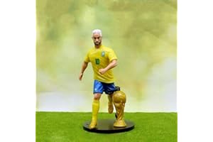 FIFA ワールドカップ 一番 人気 スーパースター ミニチュア フィギュア ミニ フットボール トロフィー 付き リオネル・メッシ ネイマール クリスティアーノ・ロナウド サッカー 伝説 選手 オールスター シンプル おしゃれ 繊細な 塗装済み モデル 誕生日 クリスマス プレゼント ファン向け コレクション