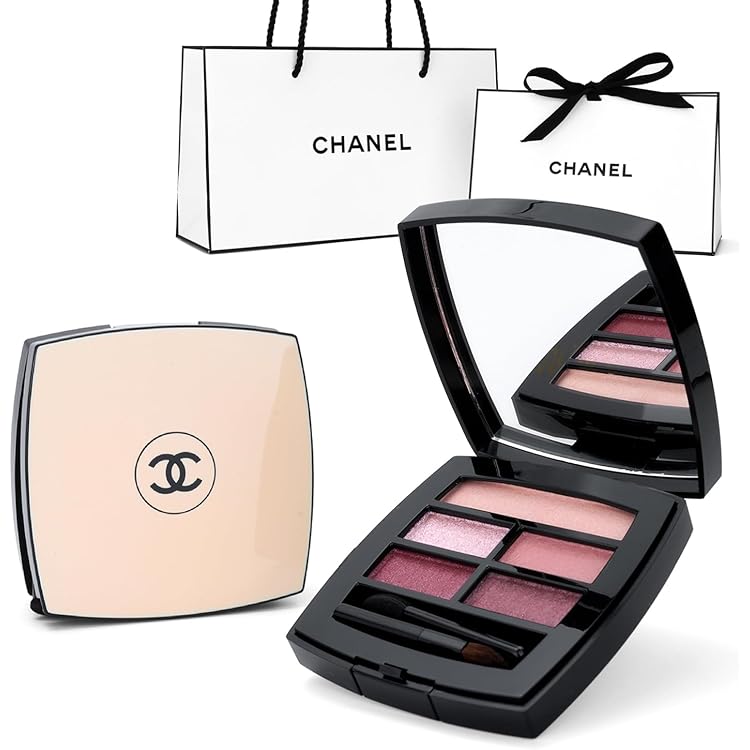 プレゼントに！新品！！シャネル　トラベルメイクパレット Amazon.co.jp: シャネル トラベル メイクアップ パレット