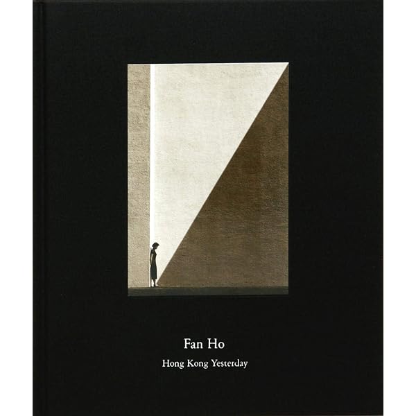 Amazon.co.jp: Fan Ho: The Living Theatre : Ho, Fan: 洋書