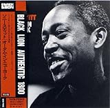 �j���[���[�N�̏H